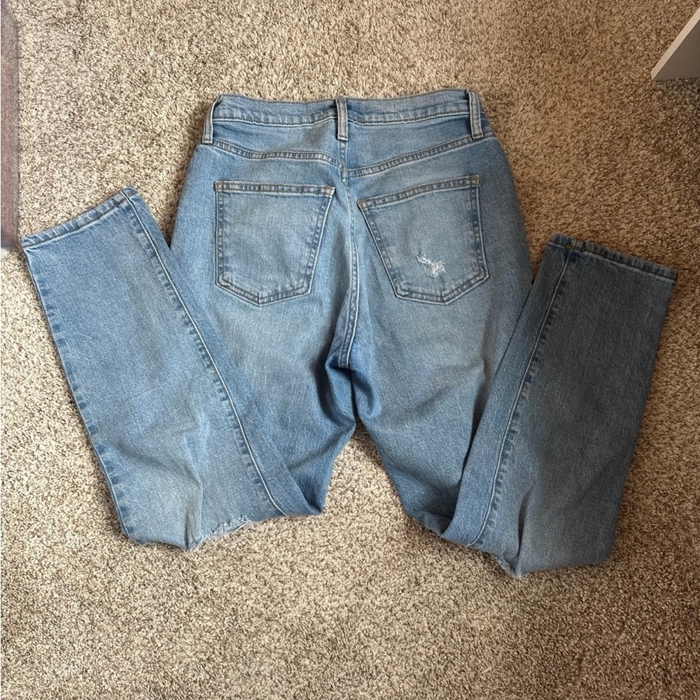 Universal Thread High Rise 90s Slim Jeans